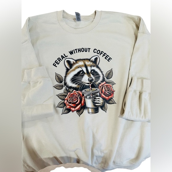 NEW 2X Raccoon Graphic Sweatshirt - Picture 1 of 2